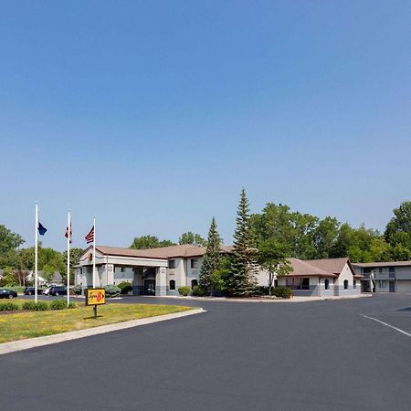 ซูเปอร์ 8 บาย วินด์แฮม แมรีส์วิลล์/พอร์ต ฮิวรอน แอเรีย Motel Marysville ภายนอก รูปภาพ
