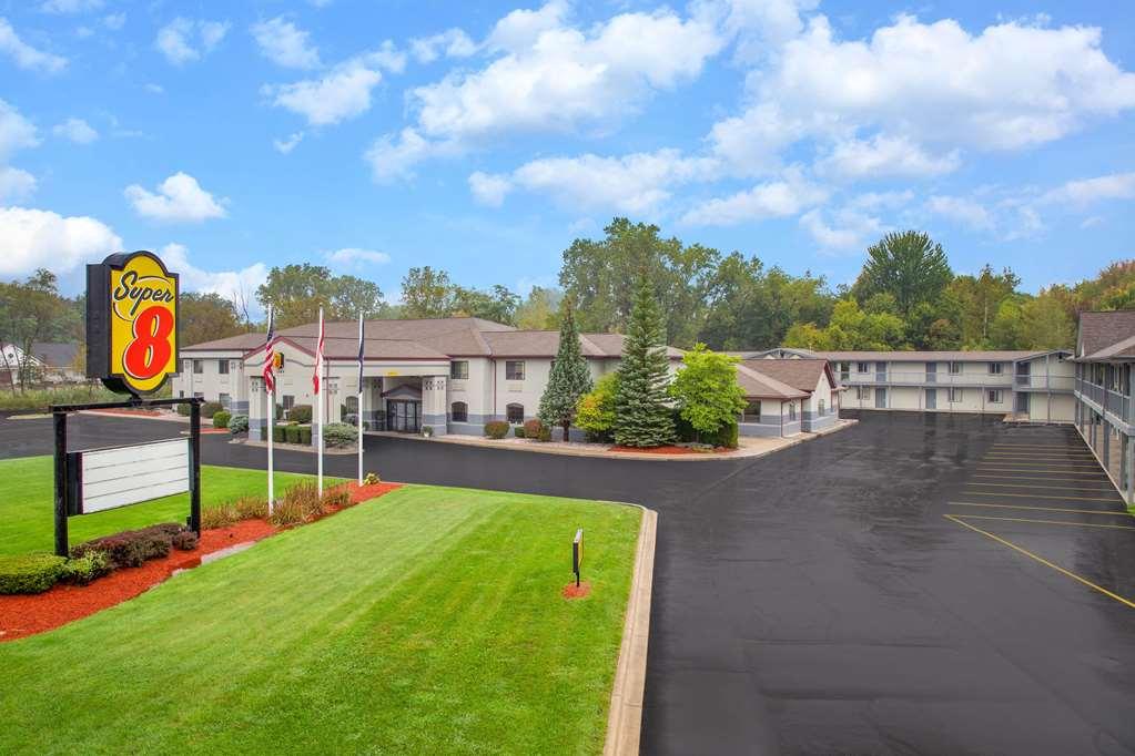 ซูเปอร์ 8 บาย วินด์แฮม แมรีส์วิลล์/พอร์ต ฮิวรอน แอเรีย Motel Marysville ภายนอก รูปภาพ
