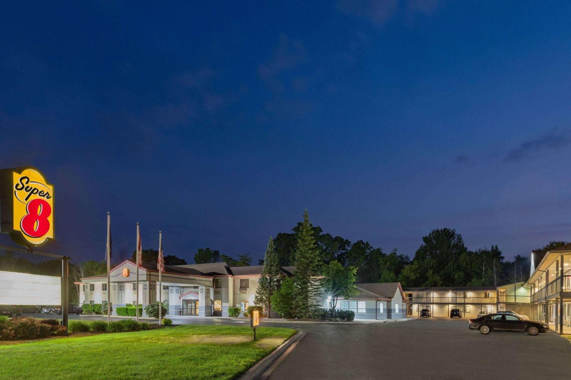 ซูเปอร์ 8 บาย วินด์แฮม แมรีส์วิลล์/พอร์ต ฮิวรอน แอเรีย Motel Marysville ภายนอก รูปภาพ